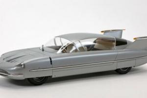 1:18 BEST OF SHOW BOS BORGWARD TRAUMWAGEN—SILVER—LE OF 1000 RARE--NEW: Photo