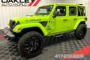 2021 Jeep Wrangler T-ROCK 1 Touch Sky Power Top Unlimited 4x4 Photo