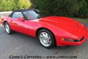 1993 Chevrolet Corvette Base 2dr Convertible Photo