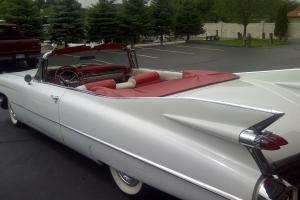1959 Cadillac Convertible Photo