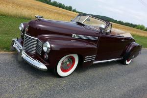 1941 Cadillac Series 62 convertible coupe