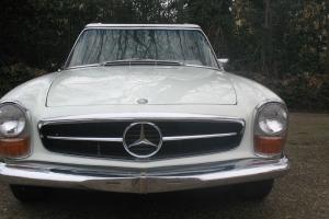  STUNNING WHITE 280SL (LHD) PAGODA WITH A/C 1970 