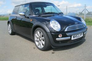  2004 MINI ONE BLACK 91,310M NEW MOT MANY EXTRAS PEPPER PACK EXCELLENT CONDITION  Photo