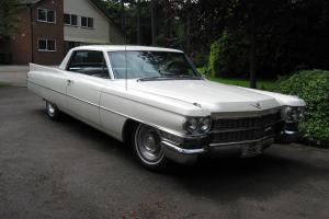  FABULOUS 1963 CADILLAC SERIES 62 COUPE in aspen white/black 