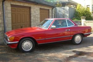  MERCEDES SL 500 WITH REAR SEATS R107  Photo