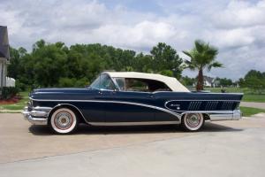 Buick 1958 Limited convertible Photo