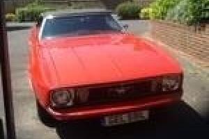  Mustang conv 1973 302 v8 bright red 