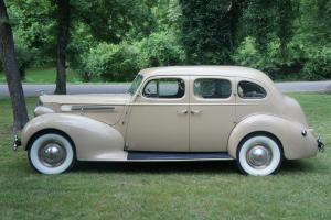 1939 Packard 120 touring sedan Photo