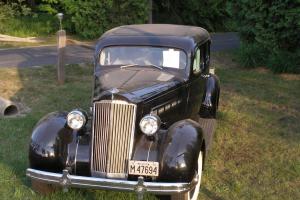 1936 Touring Sedan (4 door) Photo