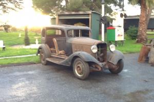  1933 Chev Sedan 