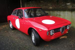  Alfa Romeo 1965 Giulia Sprint GT 