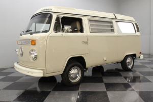 1700CC ENGINE, 3-SPEED AUTOMATIC, POP-UP ROOF, CAMPING-RELATED GEAR, VW RELIABIL Photo