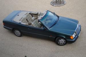  mercedes benz 320 ce convertible with electric hood, heated seats, 1993  Photo