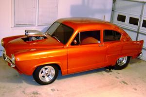 1951 Henry J 2-door Sedan Cruiser -355 Chevy Roller Motor - 6-71 Blower - 700R-4