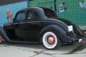 1935 FORD COUPE Photo