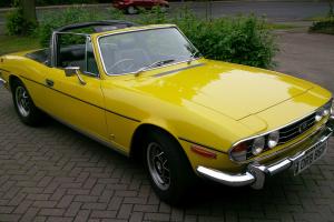 Triumph Stag 1976 3 Litre V8 Manual in Yellow. Beautiful. 