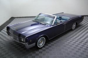 1966 LINCOLN CONTINENTAL CONVERTIBLE! V8 A/C STUNNING! BEAUTIFUL COLOR!!