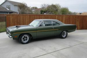 1970 Plymouth Roadrunner  6.3L 550 Miles since total restore Photo