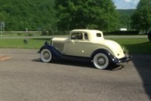 1934 Plymouth PG Coupe Photo
