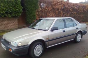  1989 HONDA ACCORD 2.0 EX AUTOMATIC. METALLIC CHAMPAGNE 