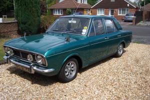  Cortina MK2 1600E modified to V6 2.8 Injection 