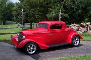1934 Ford Coupe Street Rod Photo