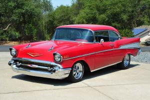 Restored 1957 Chevy Bel Air 2 Dr Hardtop 327/700R4 Ford 9
