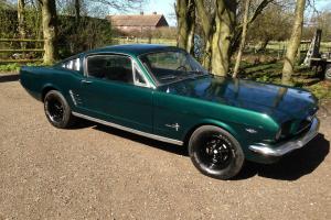  1966 Ford Mustang Fastback Fast Back 289 V8 3 Speed Auto Metallic Green LHD 