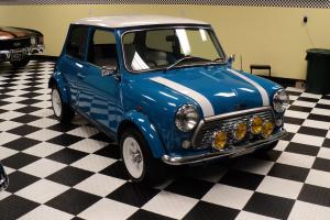 1964 Austin Mini Cooper Base 1.0L