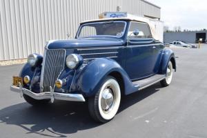 1936 Ford Cabriolet Photo