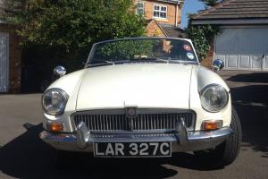  1965 MkI MGB Roadster - New Engine, clutch and gearbox with overdrive Photo