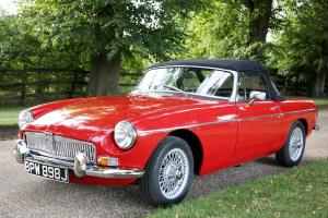 MGB RED  Photo