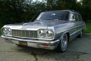  1964 chevrolet impala station wagon  Photo