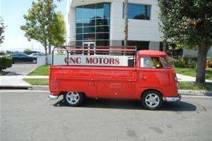1962 Volkswagen VW Transporter / Bus / Truck / Restored / A Must See / Serviced Photo