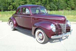 1940 FORD COUPE Photo