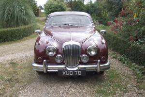  1965 DAIMLER MAROON metalic 