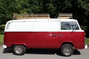  VW camper van type 2 bay window day/surf bus Panel van  Photo