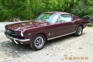 1965 MUSTANG FASTBACK 289 A-CODE BEAUTIFUL SHOW QUALITY VINTAGE BURGUNDY PAINT