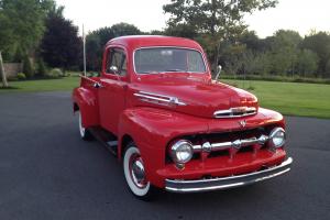 1952 Ford Pickup Truck Photo