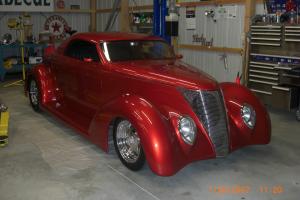 1937 Ford Oze Rod convertible Photo