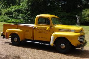  1949 Ford F2 (3/4 ton) Pick up truck  Photo