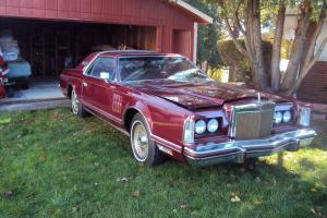 1978 LINCOLN MARK V SIGNATURE SERIES ONE OWNER 5300 MILES DEALER MODIFIED WOW !! Photo