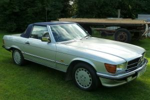  Mercedes 300sl 1987 Silver With Navy Leather Interior  Photo