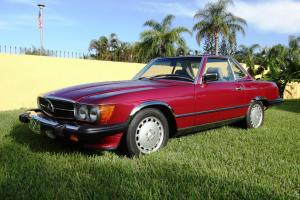 ** 1989 Mercedes Benz SL 560 Roadster in Beautiful Garnet Red Metallic LOW MILES