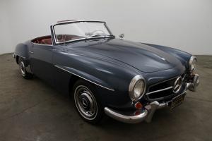 1963 Mercedes Benz 190SL Roadster, excellent color combination, black plate....