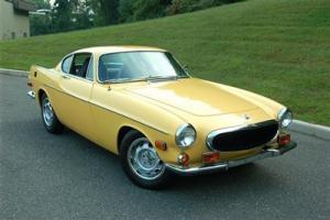 1972 Volvo P1800S Coupe One Owner with Documented history Photo