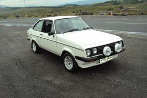 1977 FORD ESCORT RS 2000 WHITE 
