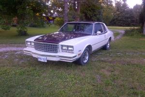 Chevrolet : Monte Carlo Coupe 2 door