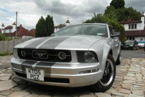  ford mustang 4.0 V6  Photo