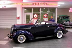 1937 Plymouth Cabriolet Street Rod Photo